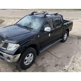 Nissan Navara Оригинальные рейлинги (с поперечинами)