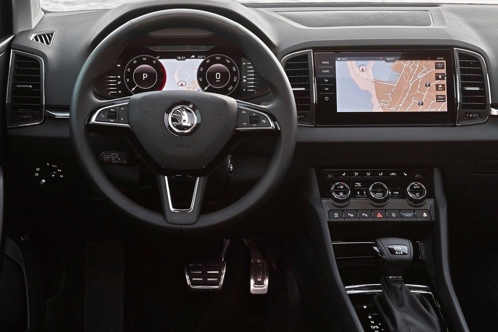 Обзор первого поколения кроссовера Skoda Karoq