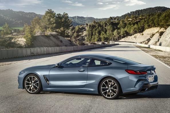 Обзор второго поколения BMW 8-Series Coupe