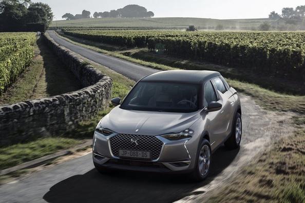 Обзор премиального компактного кроссовера DS 3 Crossback
