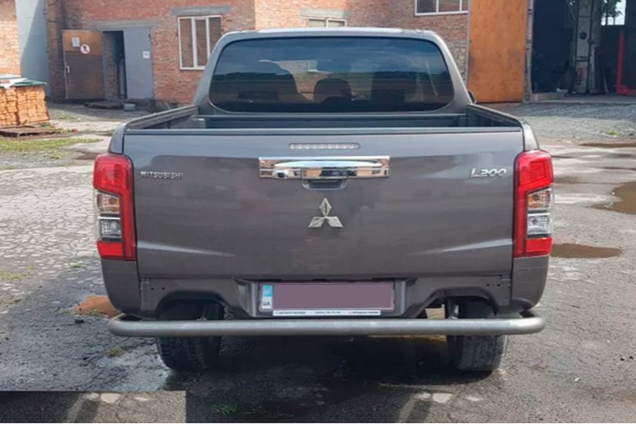 Mitsubishi L200 2015-2024 гг. Задняя Защита AK005 (Нержавейка) Фото 3