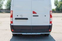 Renault Master 2011-2023 гг. Задняя дуга AK008 (нержавейка) фото 3
