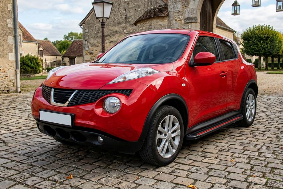 Nissan Juke 2010-2019 гг. Боковые Подножки Maya Red (2 шт., Алюминий) Image