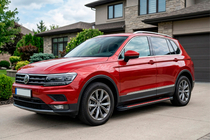 Volkswagen Tiguan 2016-2023 гг. Боковые Подножки Maya Red (2 шт., Алюминий) фото 1