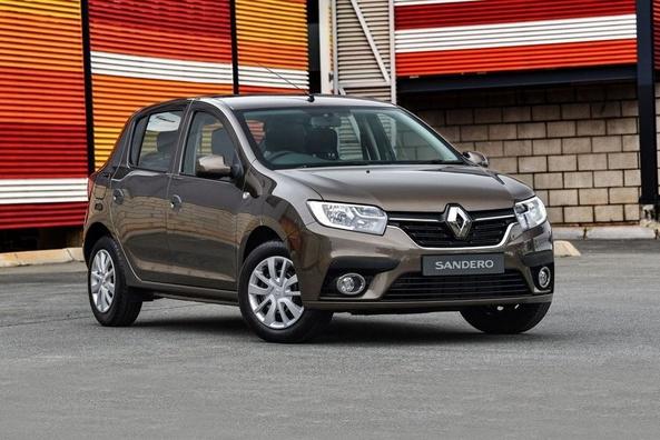 Обзор обновленного хэтчбека Renault Sandero второй генерации