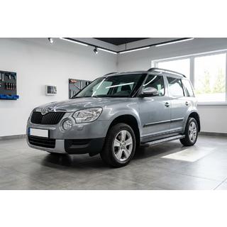 Боковые пороги New Vision Black (2 шт., алюминий) Skoda Yeti 2009-2017 гг. фото 1
