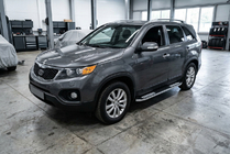 Kia Sorento II XM 2009-2014 гг. Боковые Подножки Tayga V2 (2 шт., Алюминий) 2010-2013 фото 1