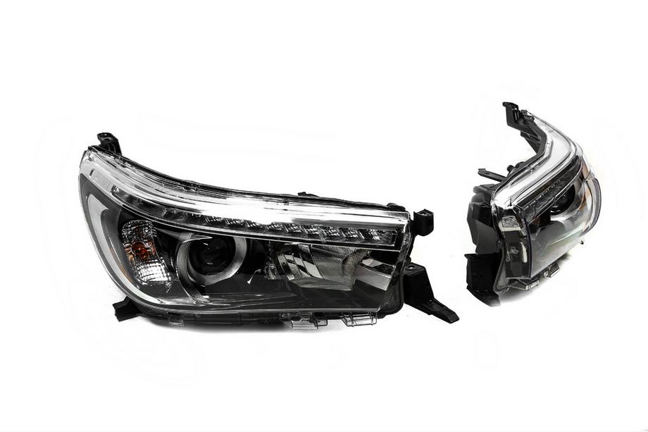 Toyota Hilux 2015- гг. Передние фары OEM V1 2015-2019 (LED, 2 шт) Фото 5