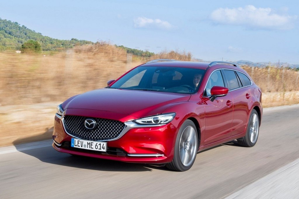 Обзор обновленного универсала Mazda 6 Combi