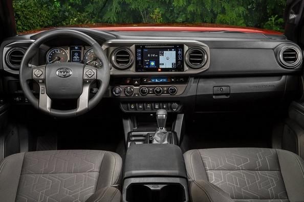 Обзор среднеразмерного пикапа Toyota Tacoma фото 7