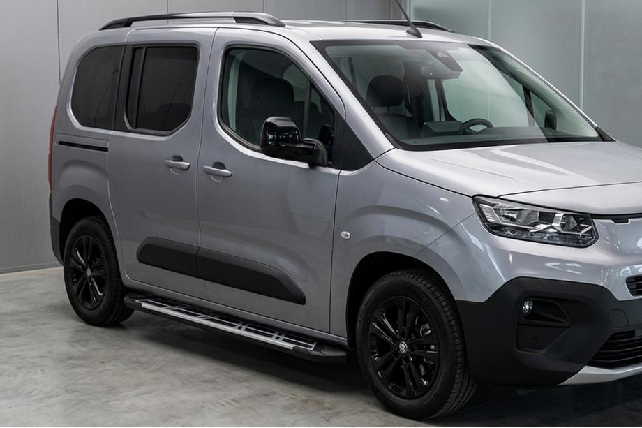 Peugeot Partner/Rifter 2019- гг. Боковые Подножки Sunrise (2 шт., Алюминий) Фото 1