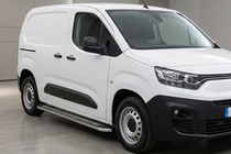 Opel Combo 2019- гг. Боковые Подножки Maydos V2 (2 шт., Алюминий и Нержавейка) фото 1