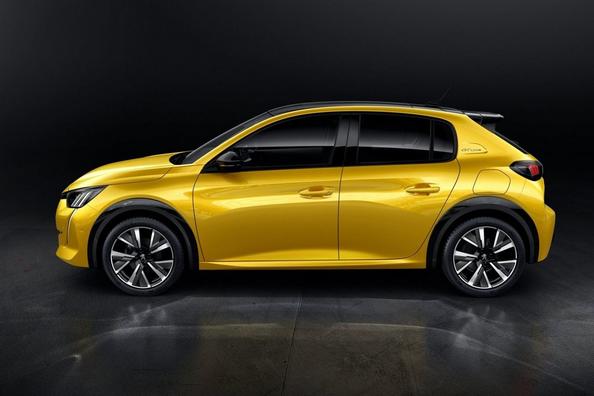 Новое поколение компактного хэтчбека Peugeot 208 фото 12