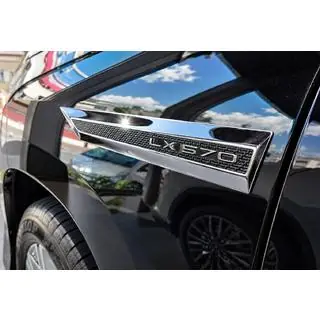 Набор шильдиков под карбон (4 шт) Lexus LX570/450d 2008-2022 гг. фото 1