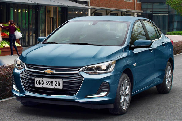 Обзор бюджетного компактного седана Chevrolet Onix