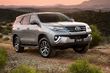 Обзор рамного внедорожника Toyota Fortuner фото 8