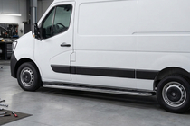 Opel Movano 2010-2021 гг. Боковые Подножки Maydos V1 (2 шт., Алюминий) фото 1