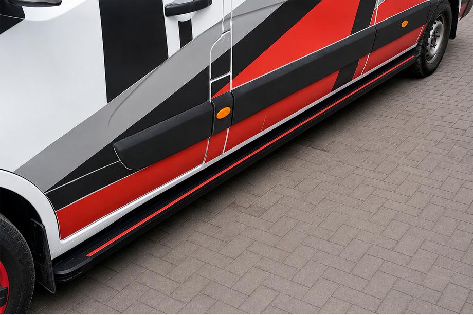 Renault Master 2011-2023 гг. Боковые Подножки Maya Red (2 шт., Алюминий) Image