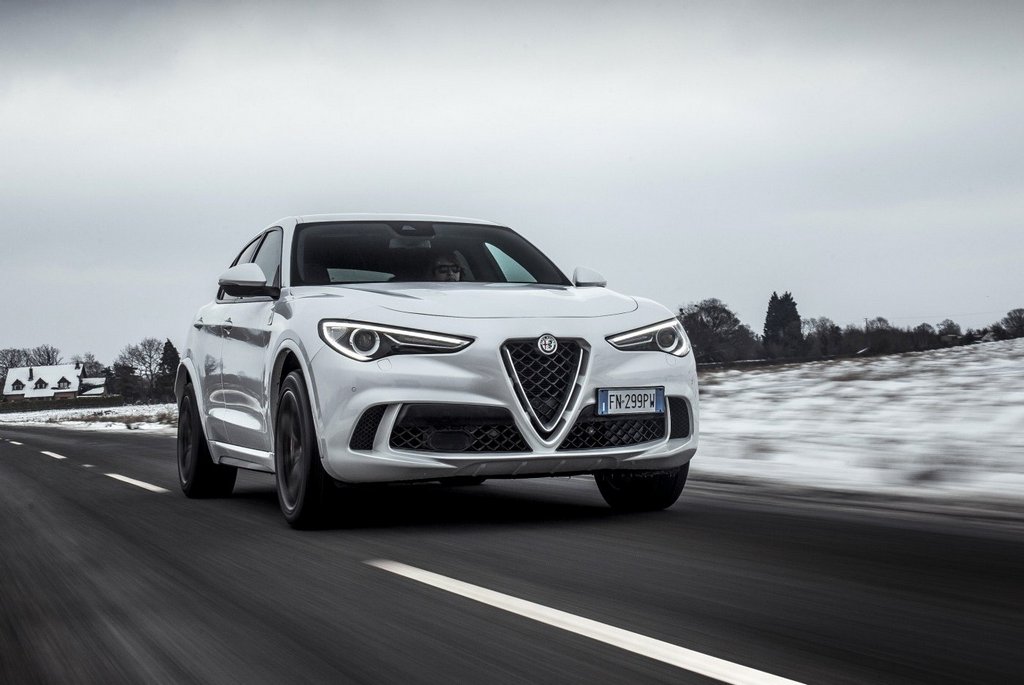 Первое поколение компактного кроссовера Alfa Romeo Stelvio