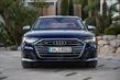 Спортивный люксовый седан Audi S8 фото 4
