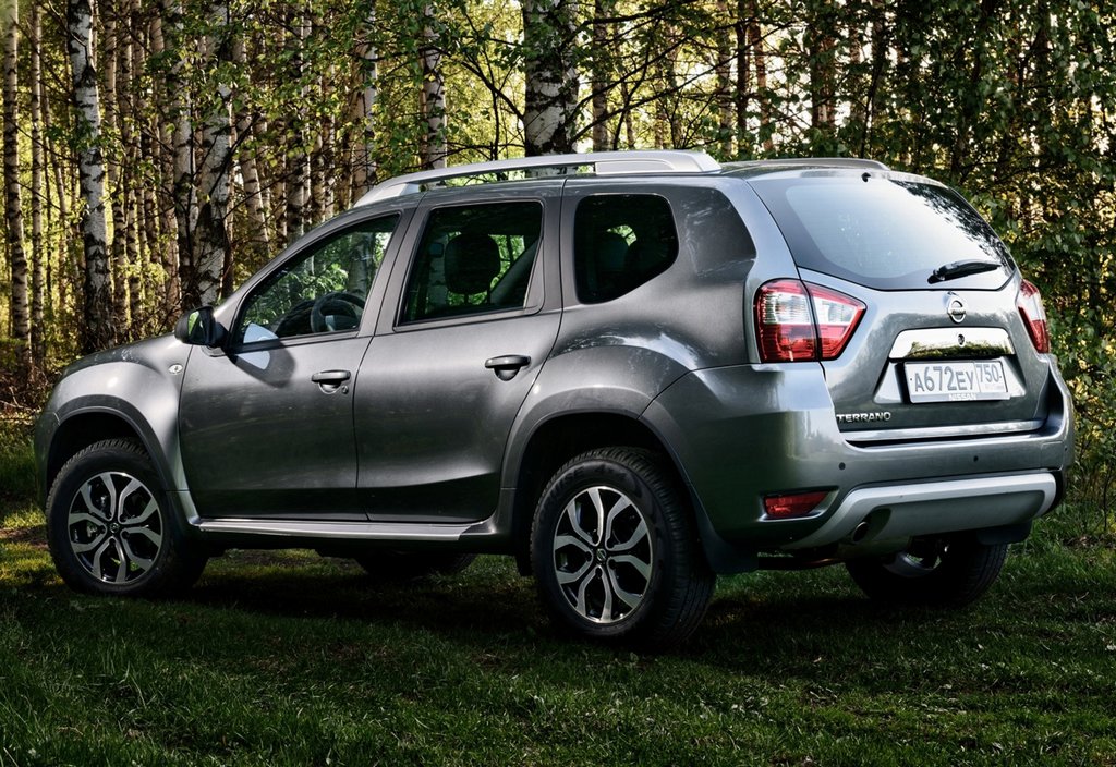Обзор бюджетного кроссовера Nissan Terrano