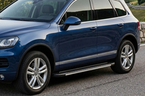 Volkswagen Touareg 2002–2010 гг. Боковые пороги Bosphorus Grey (2 шт., алюминий) фото 1