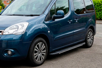 Peugeot Partner Tepee 2008-2018 гг. Боковые пороги Bosphorus Grey (2 шт., алюминий) фото 1