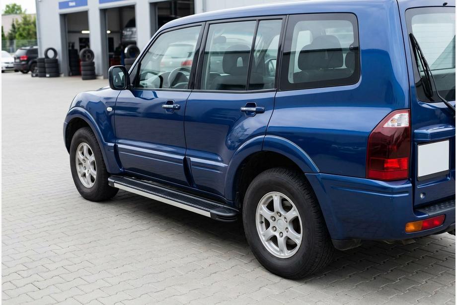 Mitsubishi Pajero Wagon III 1999-2006 гг. Боковые Подножки Maya V1 (2 шт., Алюминий) Image