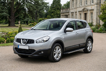 Nissan Qashqai 2010-2014 гг. Боковые пороги Bosphorus Grey (2 шт., алюминий) фото 1
