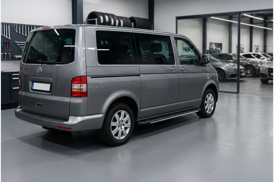 Volkswagen T5 Multivan 2003–2010 гг. Боковые пороги Bosphorus Grey (2 шт., алюминий) Длинная База Image