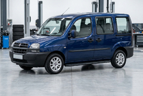 Fiat Doblo I 2001-2005 гг. Боковые Подножки Tayga Black (2 шт., Алюминий) фото 1
