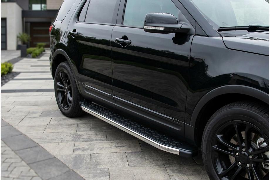 Ford Explorer 2011-2019 гг. Боковые Подножки BlackLine (2 шт., Алюминий) Image