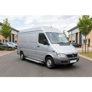 Боковые Подножки New Vision Grey (2 шт., Алюминий) Mercedes Sprinter W901/902/903/904/905 1995–2006 гг. фото 1