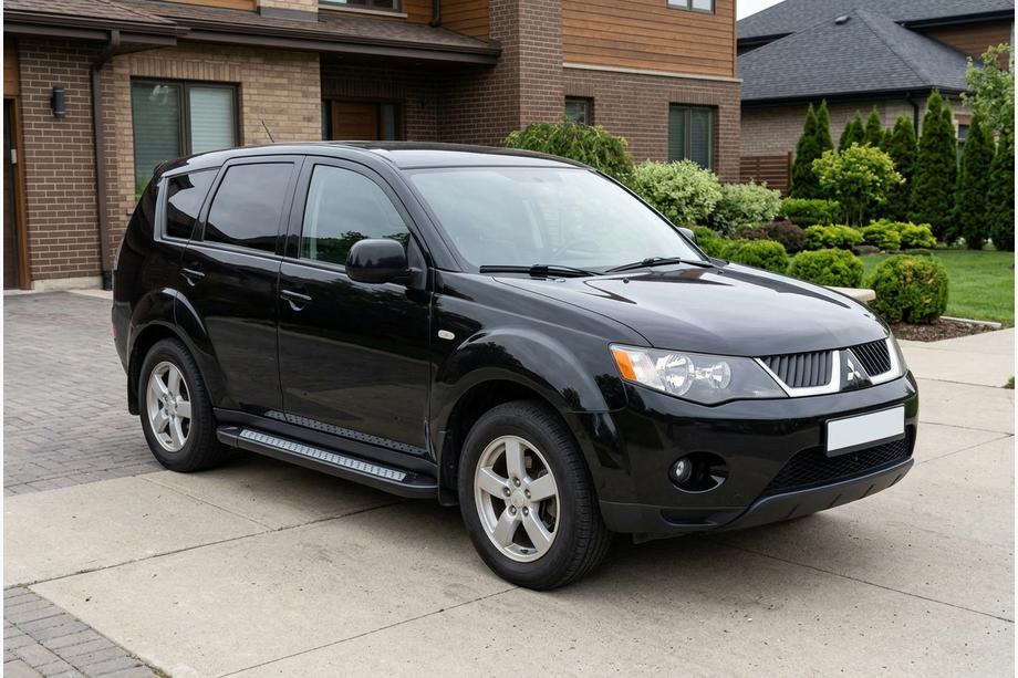 Mitsubishi Outlander 2006-2012 гг. Боковые Подножки New Vision Black (2 шт, Алюминий) Фото 1