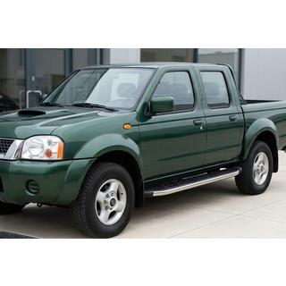 Боковые Подножки BlackLine (2 шт., Алюминий) Nissan NP300 1999-2015 гг. фото 1