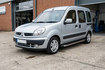 Renault Kangoo 1998-2008 гг. Боковые Подножки BlackLine (2 шт., Алюминий) фото 1