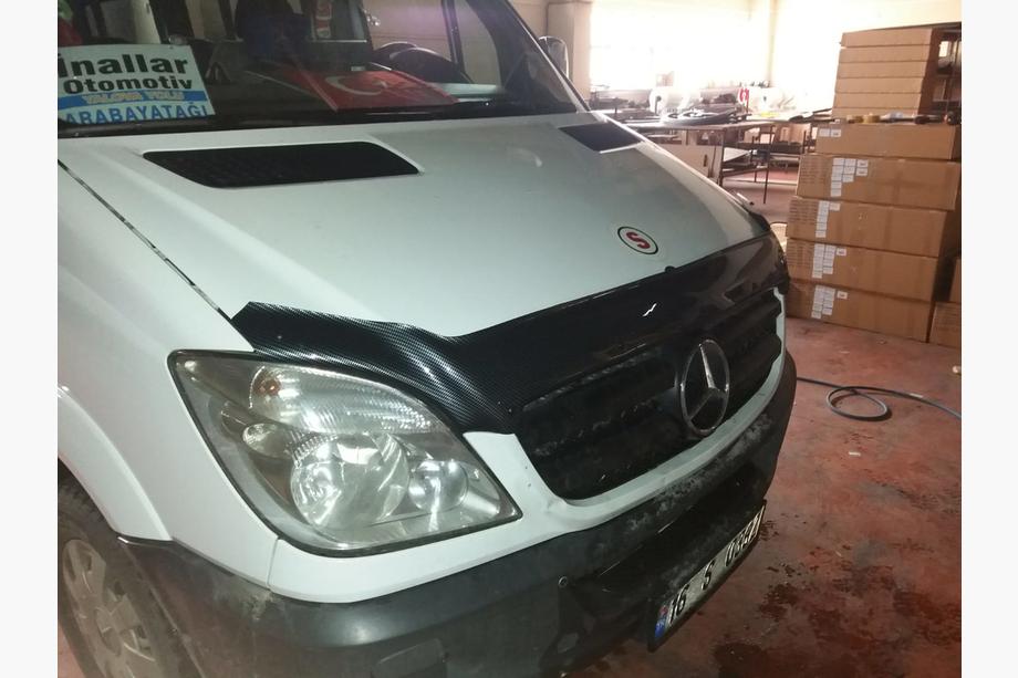 Mercedes Sprinter W906 2006–2018 гг. Дефлектор капота под карбон 2006-2013 (EuroCap) Фото 4