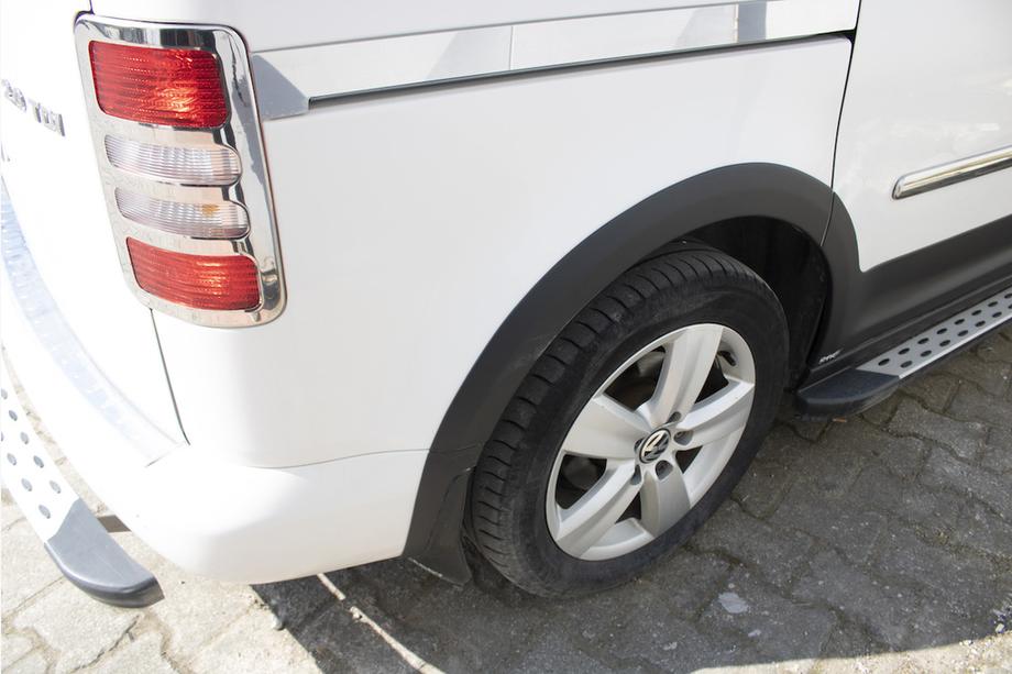 Volkswagen Caddy 2015-2020 гг. Комплект молдингов и расширителей арок Фото 14