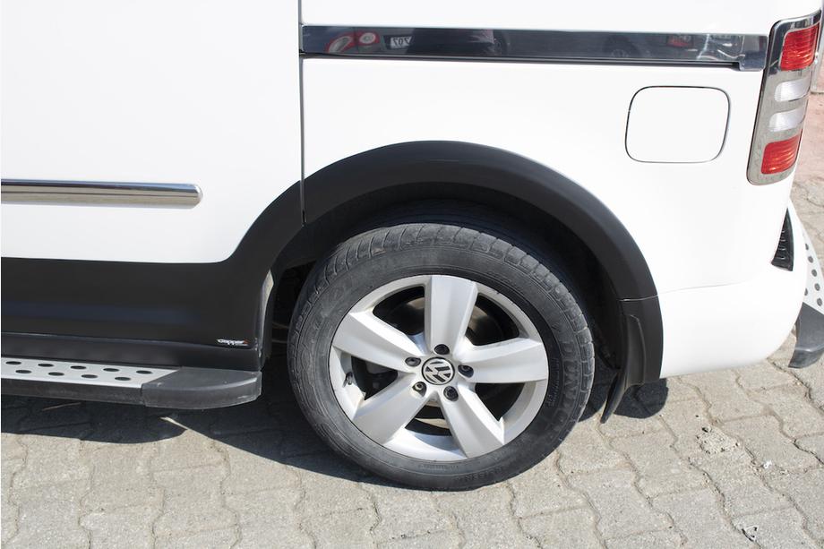 Volkswagen Caddy 2015-2020 гг. Комплект молдингов и расширителей арок Фото 19
