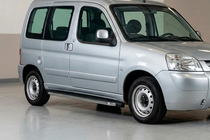 Peugeot Partner 1996-2008 гг. Боковые Подножки BlackLine (2 шт., Алюминий) фото 1