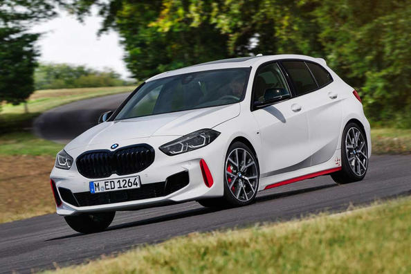 Представлен "заряженный" переднеприводный хэтчбек BMW 128ti