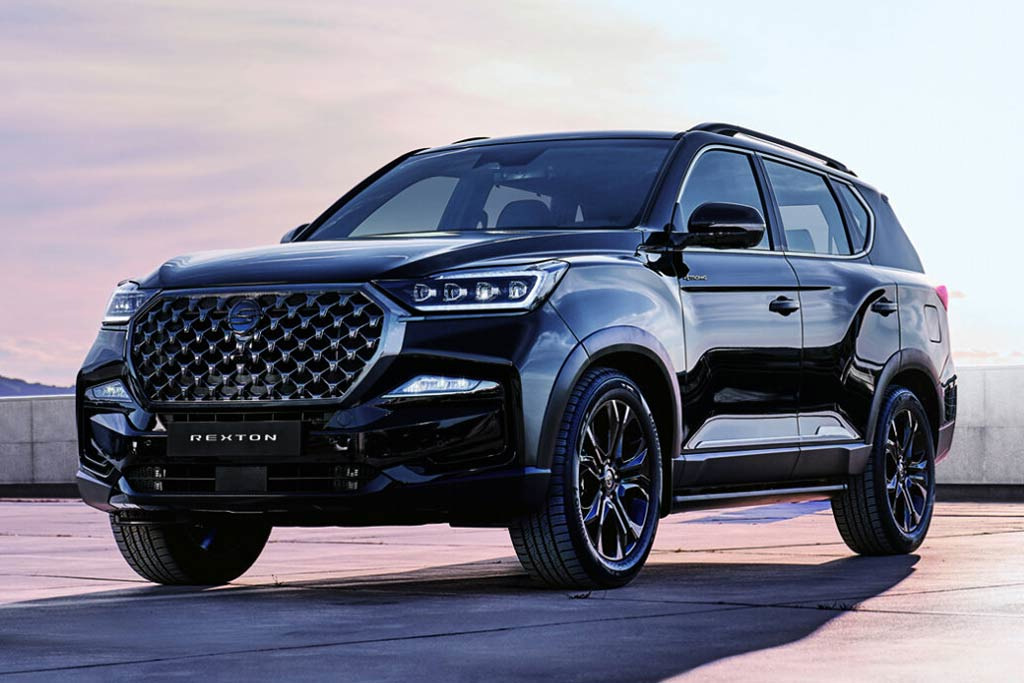 Опубликованы фото нового SsangYong Rexton