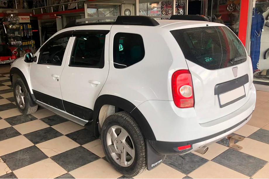 Dacia Duster 2008-2018 гг. Гладкие накладки на арки (8 шт, пластиковые) Фото 10