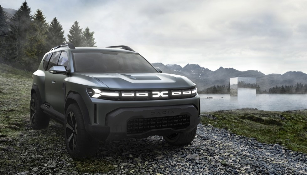 Dacia готовит к выпуску большой семиместный кроссовер
