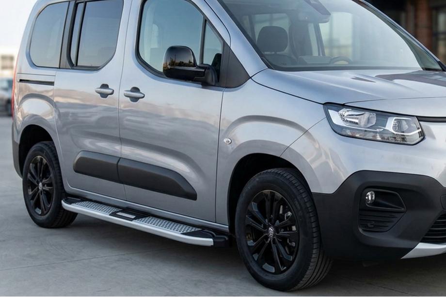 Opel Combo 2019- гг. Боковые Подножки Mevsim Grey (2 шт., Алюминий) Фото 1