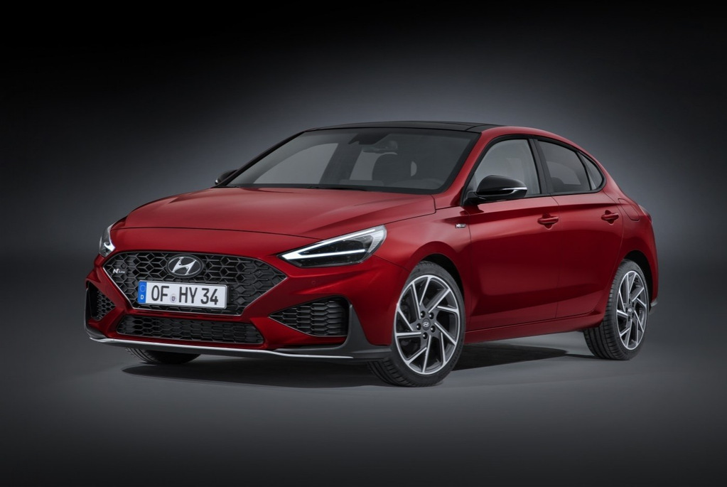 Обзор обновленного лифтбека Hyundai i30 Fastback