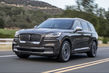 Премиальный семиместный кроссовер Lincoln Aviator фото 3
