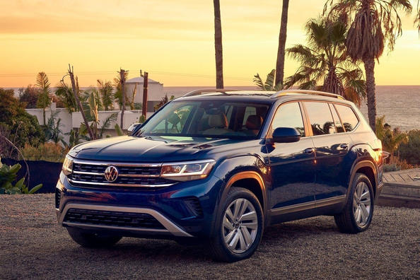 Обновленный семиместный кроссовер Volkswagen Atlas