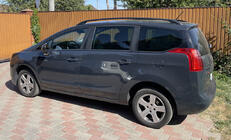Peugeot 5008 2009-2016 гг. Рейлинги OmsaLine Solid (2 шт, черные) фото 1