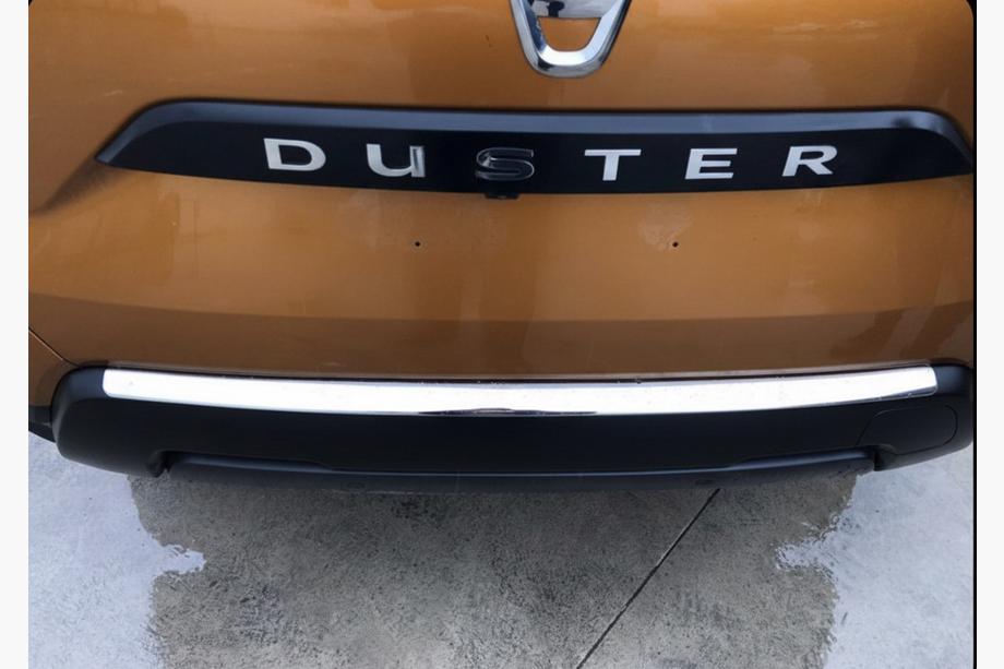 Dacia Duster 2018-2024 гг. Накладка на задний бампер Carmos V2 Нержавейка Image